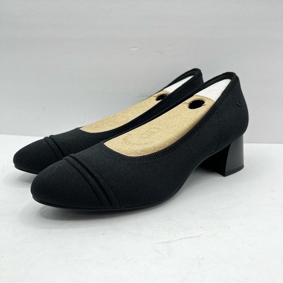 Vivaia Women’s Size 8.5 (39.5) Julie Pro black round toe chunky block heels - Picture 1 of 14